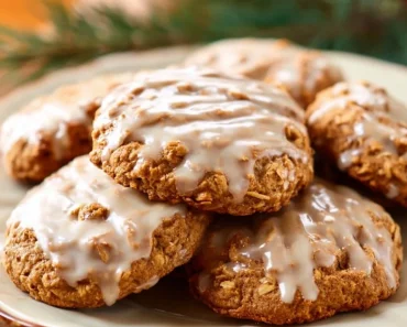 Iced Gingerbread Oatmeal Cookies Iced Gingerbread Oatmeal Cookies
