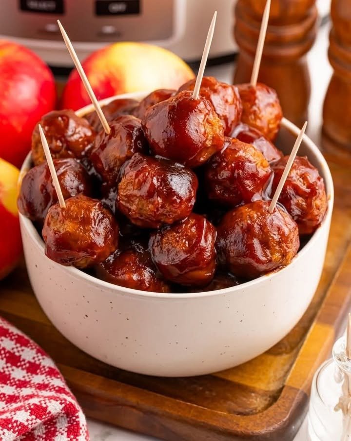 Crockpot Apple Butter Meatballs