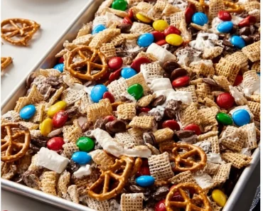 White Trash Snack Mix White Trash Snack Mix