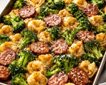Sheet Pan Broccoli Tortellini Bake