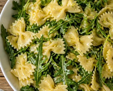 Lemon Arugula Pasta Salad