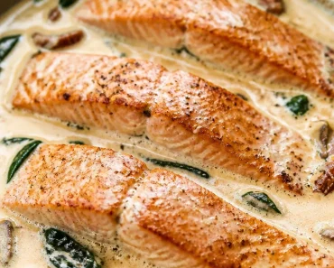 Pan Seared Salmon in Parmesan Cream Sauce Pan Seared Salmon in Parmesan Cream Sauce