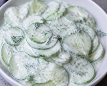 Creamy Cucumber Onion Salad with Sweet and Tangy Dressing | Cucumber onion sour cream salad, Cucumber and onions in sour cream, Creamy cucumber salad with sour cream Creamy Cucumber Onion Salad with Sweet and Tangy Dressing | Cucumber onion sour cream salad, Cucumber and onions in sour cream, Creamy cucumber salad with sour cream