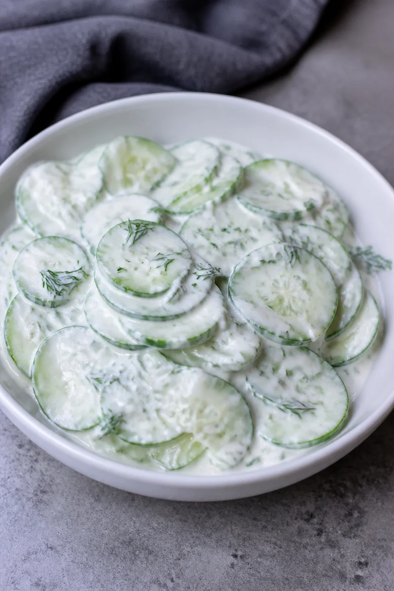 Creamy Cucumber Onion Salad with Sweet and Tangy Dressing | Cucumber onion sour cream salad, Cucumber and onions in sour cream, Creamy cucumber salad with sour cream