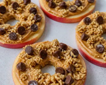 Apple Slices with Peanut Butter